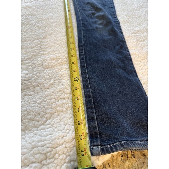 Forum Premium Brazilian Jeans Sz EUR 38/ US 6/8 Womens MidRise Distressed - Picture 2 of 10